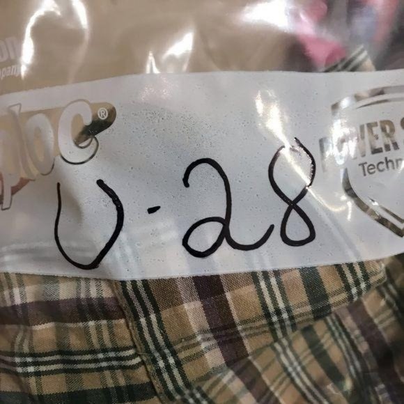 Ralph Lauren Men's Short Sleeve Button Down Shirt - Picture 9 of 11